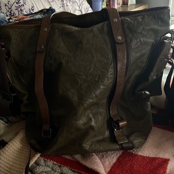 Green and Brown leather  Tote made in Italy  ~ beautiful - Picture 1 of 7